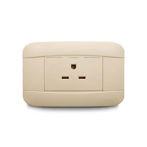 TOMACORRIENTE NEMA 6-15R (MF)